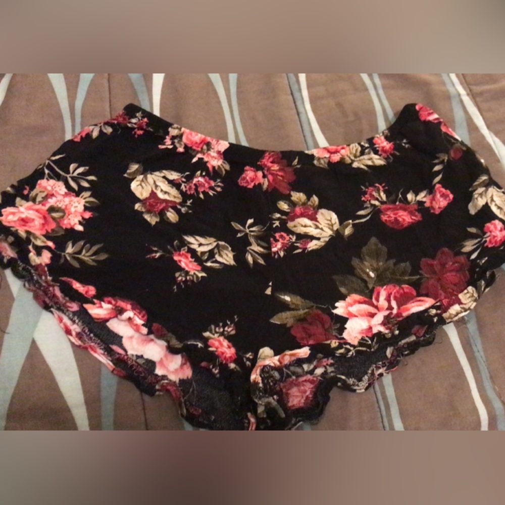 Scrunched up shorts